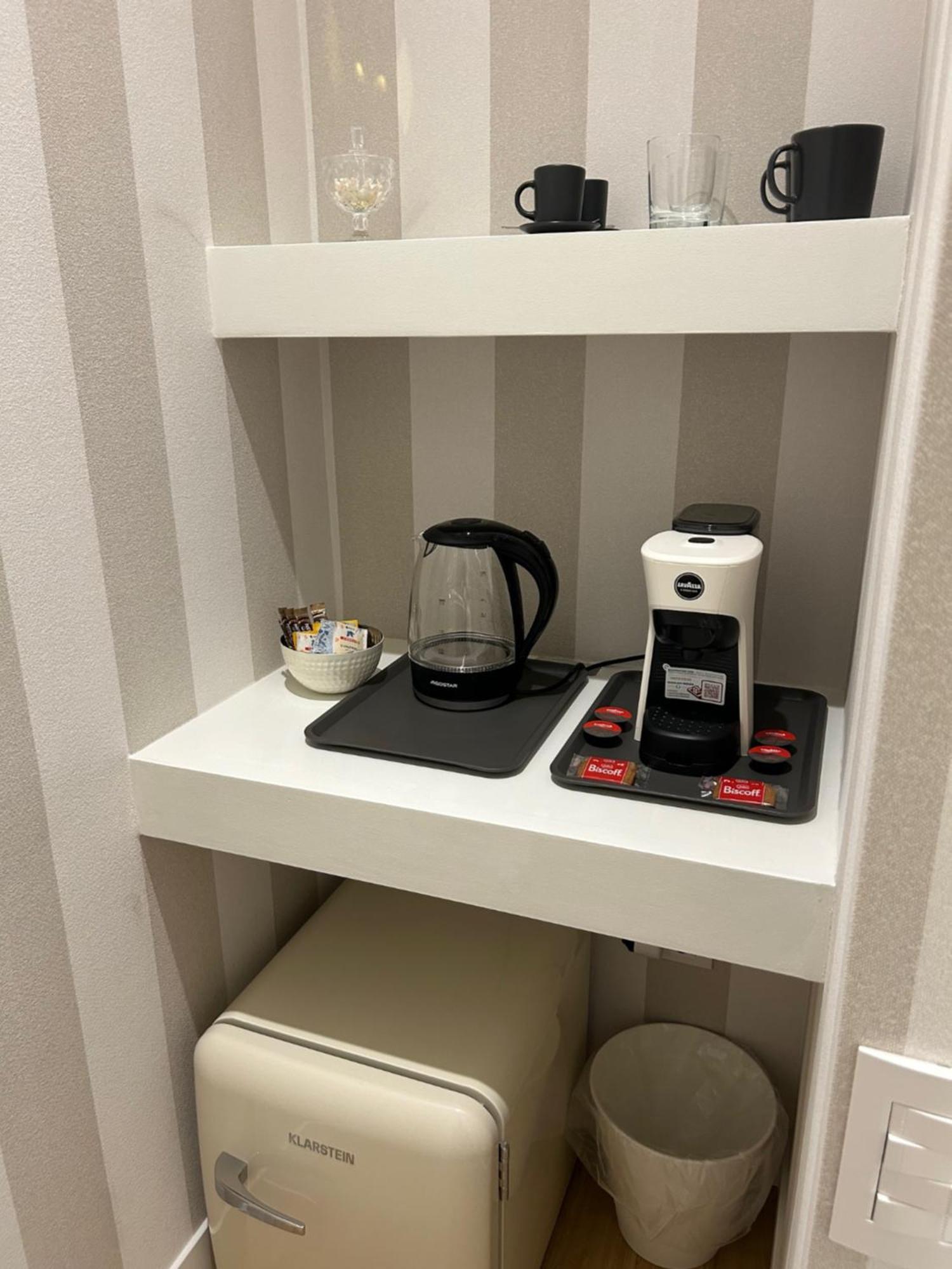 Hotel Casa Lounge Costituzione Cagliari Zewnętrze zdjęcie