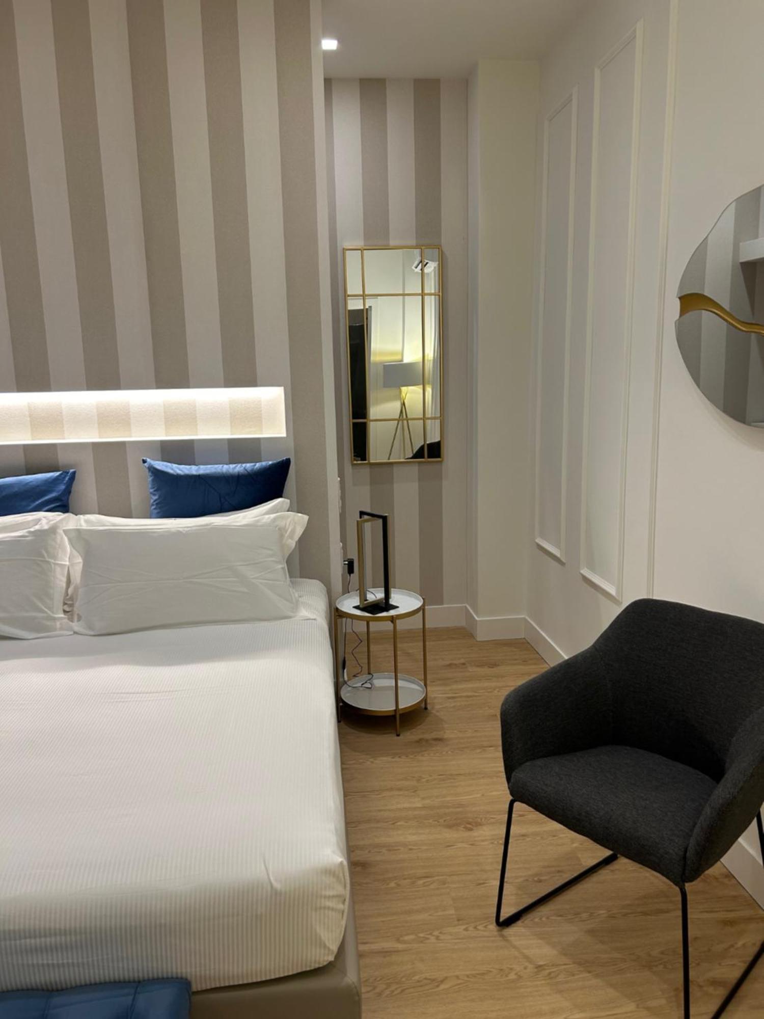 Hotel Casa Lounge Costituzione Cagliari Zewnętrze zdjęcie