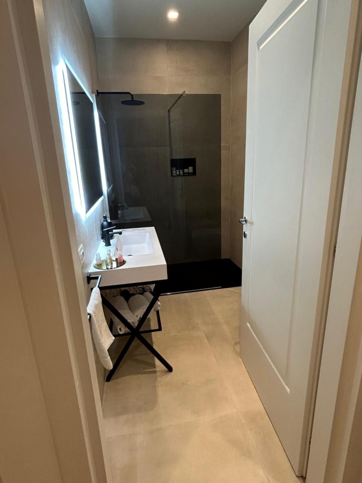 Hotel Casa Lounge Costituzione Cagliari Zewnętrze zdjęcie